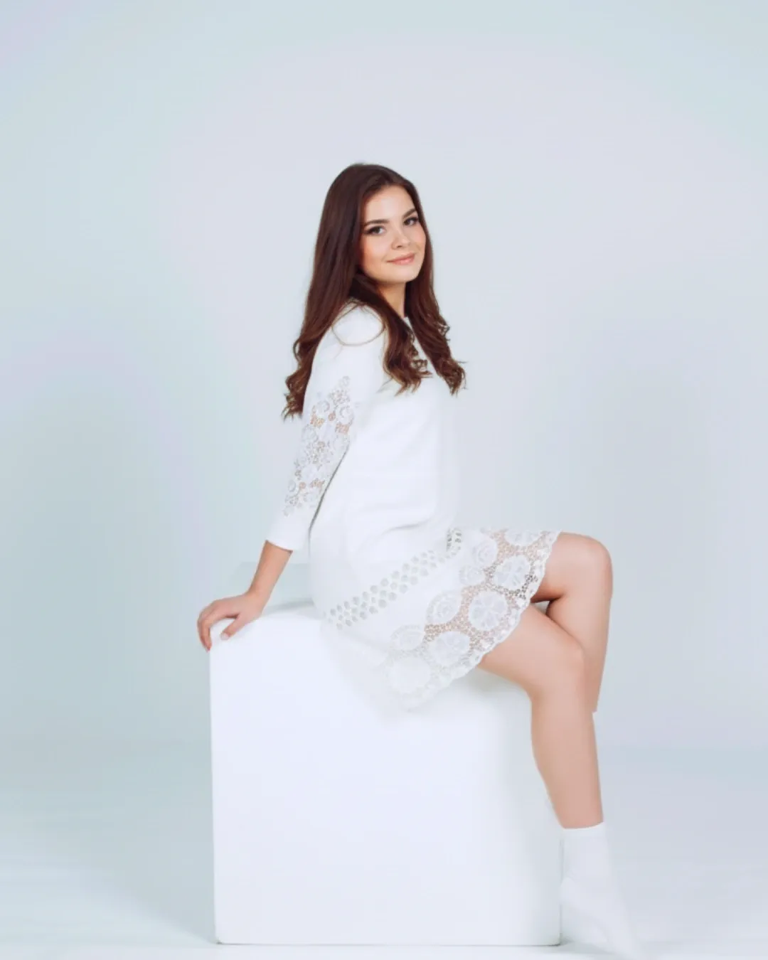 White Dress - La Mode Collection